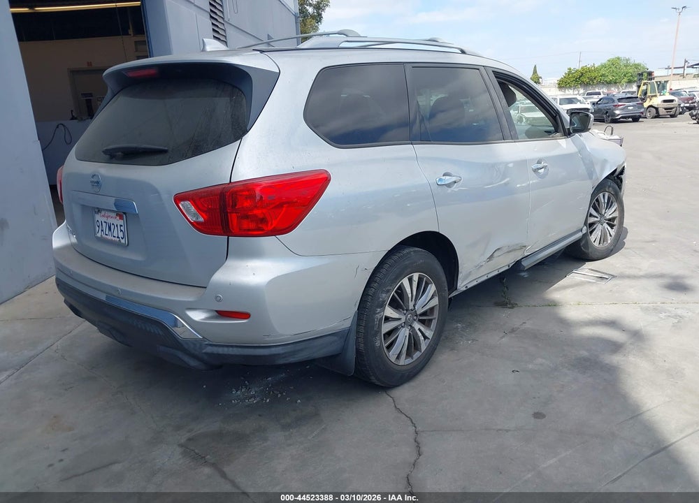 2019 NISSAN PATHFINDER S VIN: 5N1DR2MN0KC606825