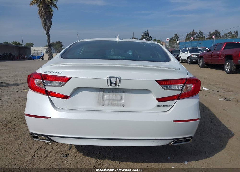 2018 HONDA ACCORD SPORT VIN: 1HGCV1F33JA235530