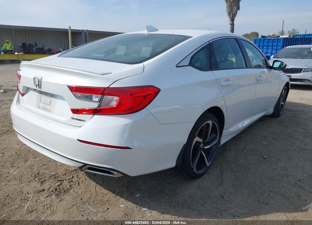 2018 HONDA ACCORD SPORT VIN: 1HGCV1F33JA235530