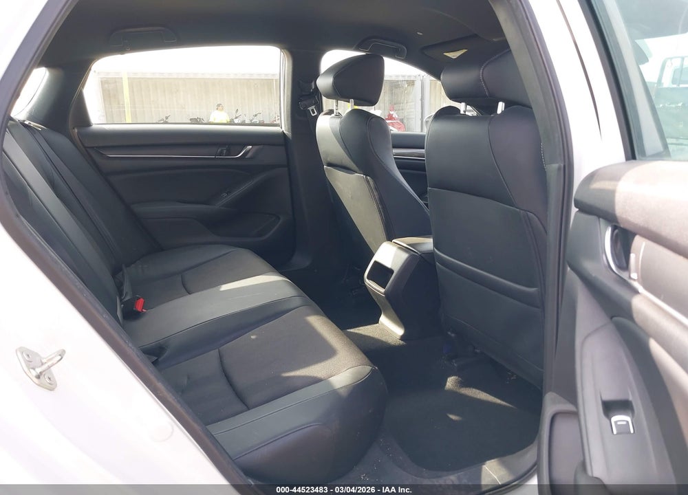 2018 HONDA ACCORD SPORT VIN: 1HGCV1F33JA235530