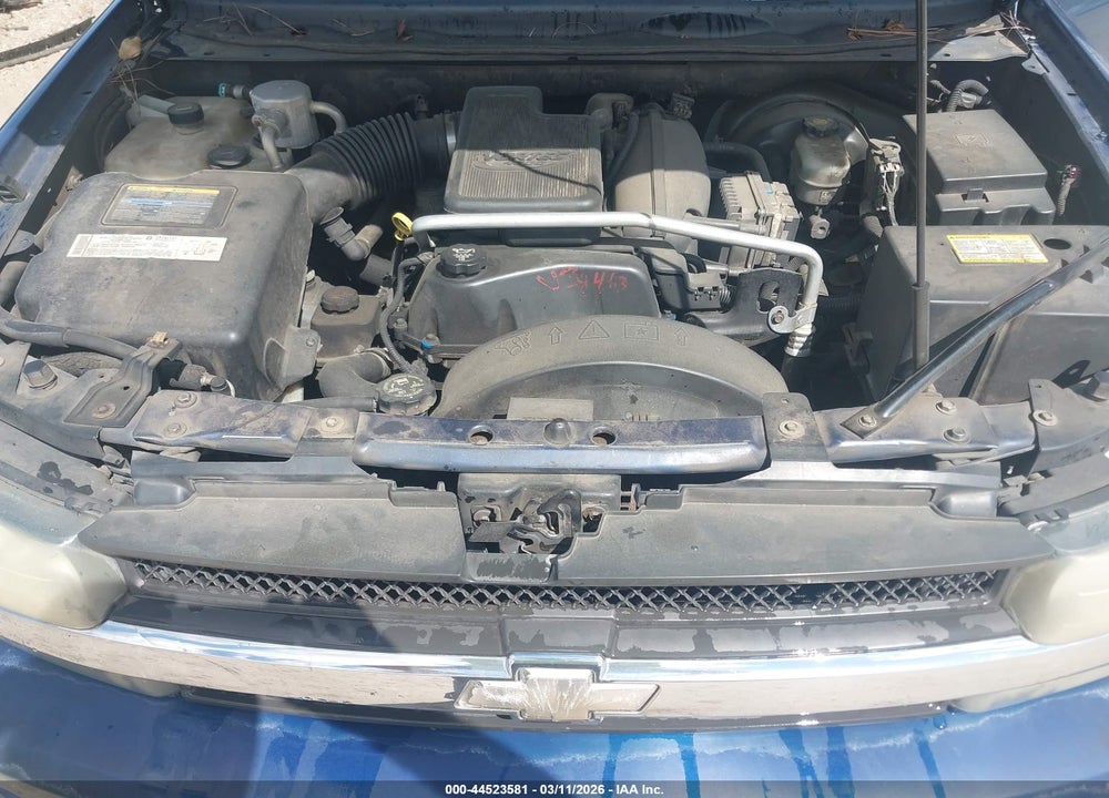 2005 CHEVROLET TRAILBLAZER LS VIN: 1GNDS13S152354885