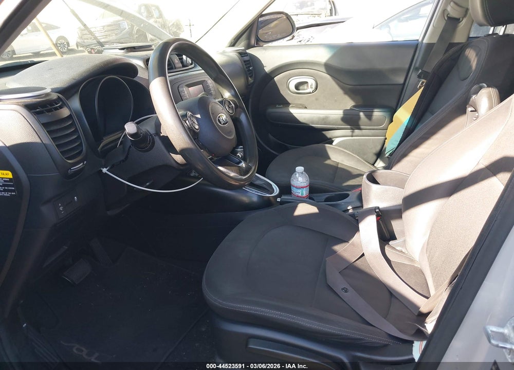 2015 KIA SOUL VIN: KNDJN2A25F7766498