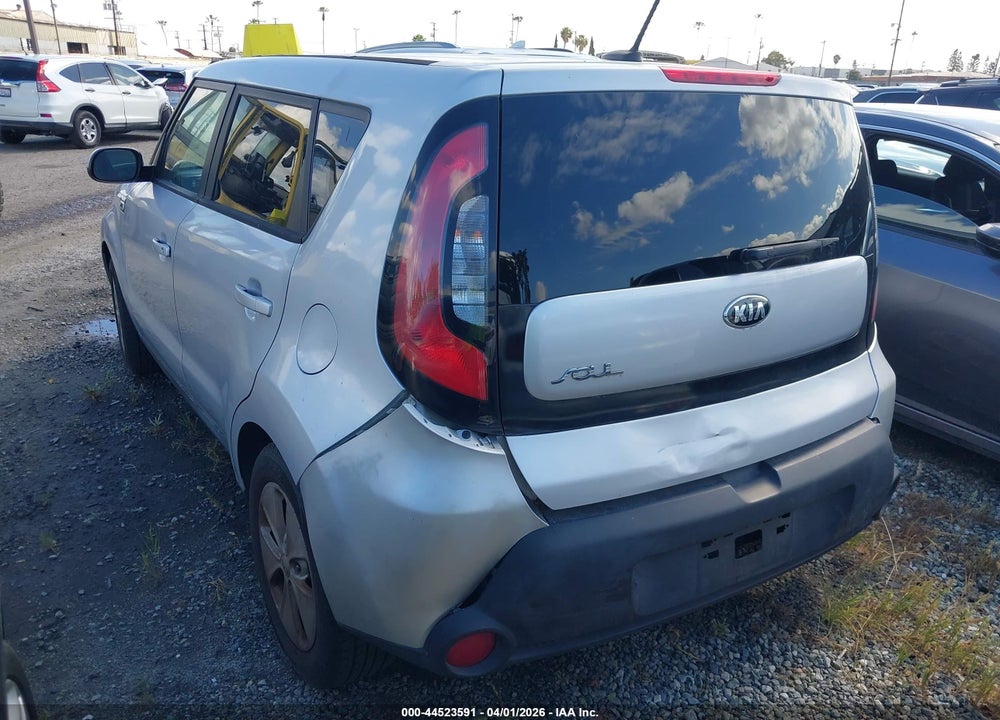 2015 KIA SOUL VIN: KNDJN2A25F7766498