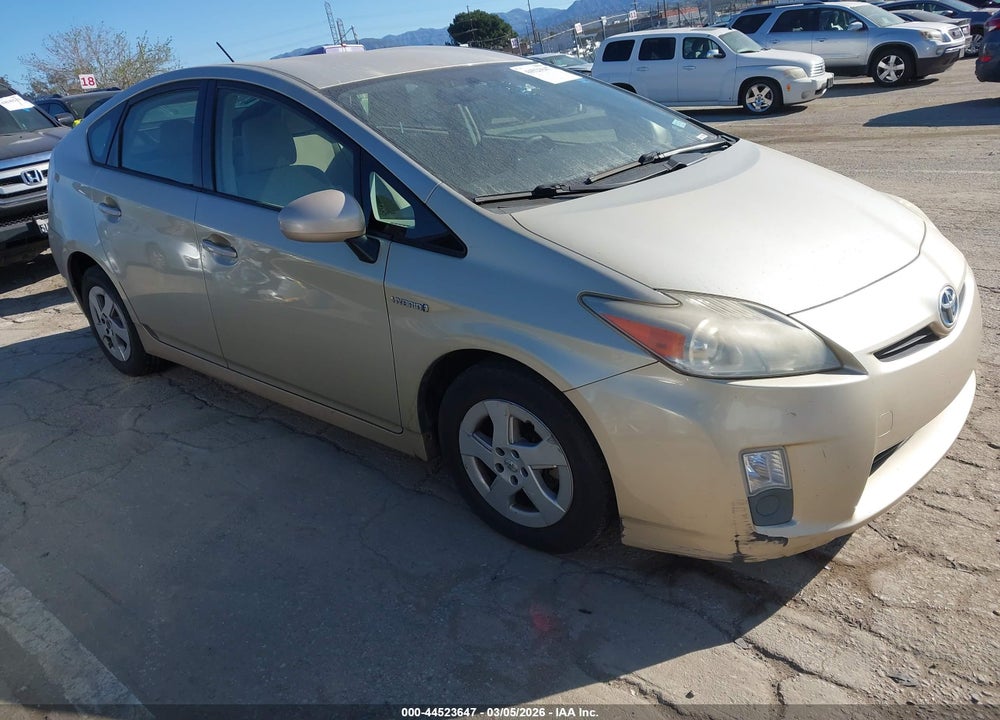 2011 TOYOTA PRIUS TWO VIN: JTDKN3DU9B0282103