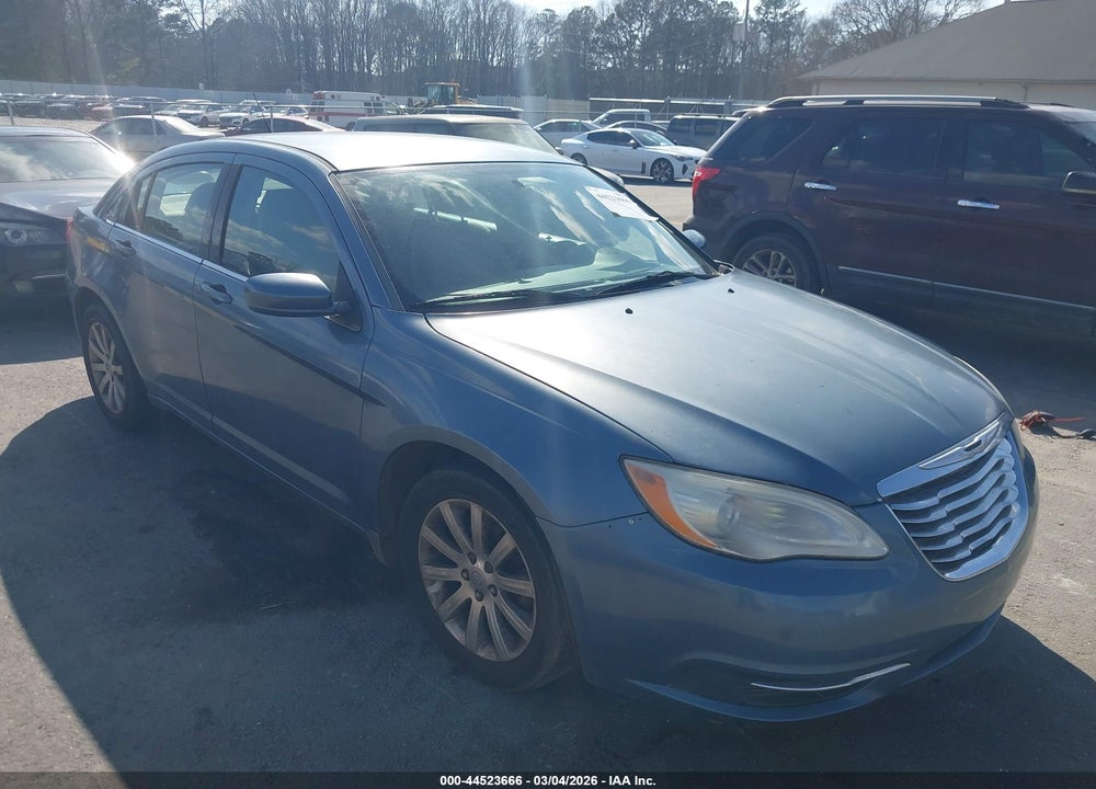 2011 CHRYSLER 200 TOURING VIN: 1C3BC1FG0BN536211