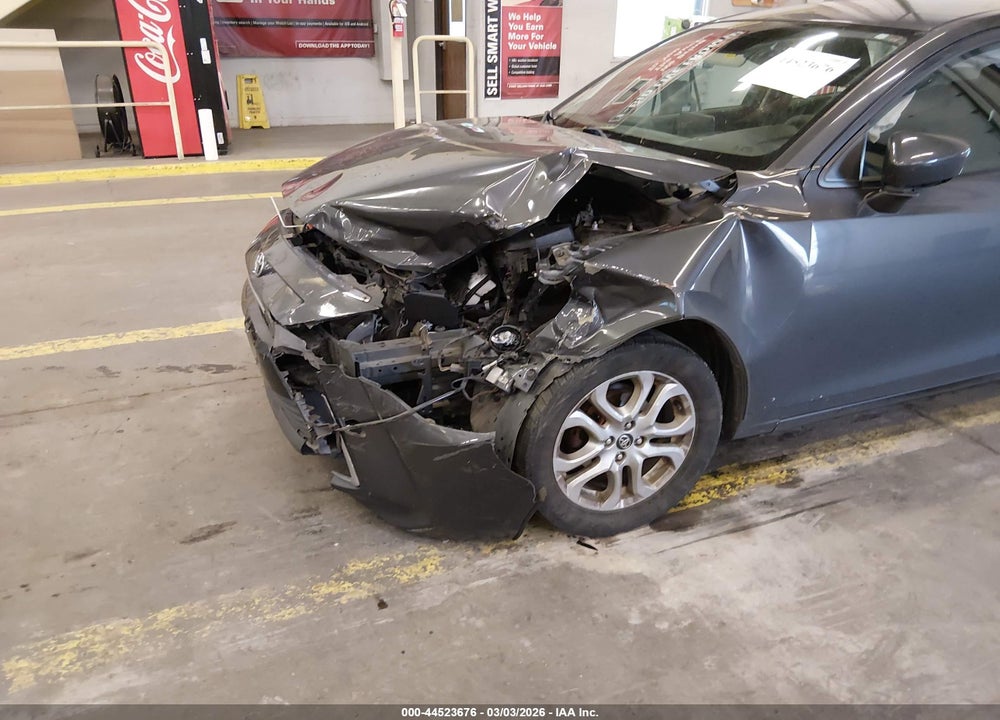 2017 TOYOTA YARIS IA VIN: 3MYDLBYV0HY160564