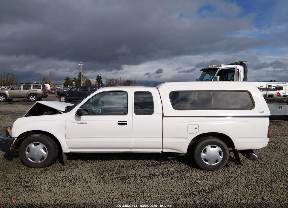 2000 TOYOTA TACOMA VIN: 5TEVL52N7YZ715176