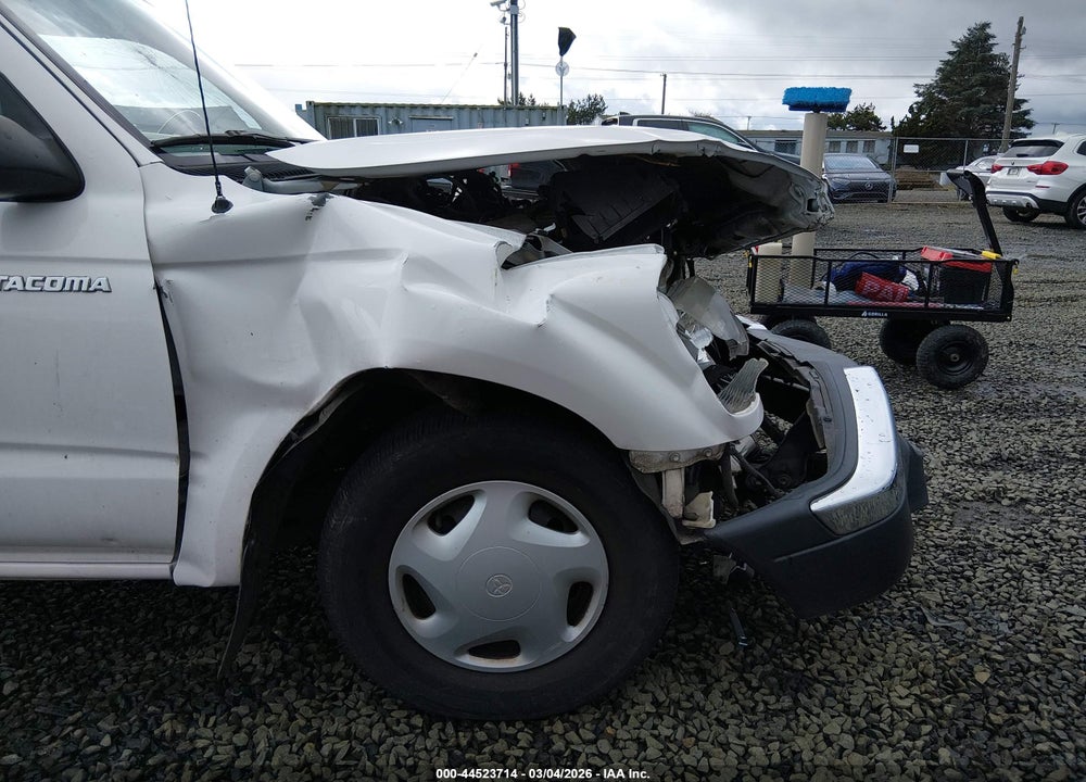2000 TOYOTA TACOMA VIN: 5TEVL52N7YZ715176