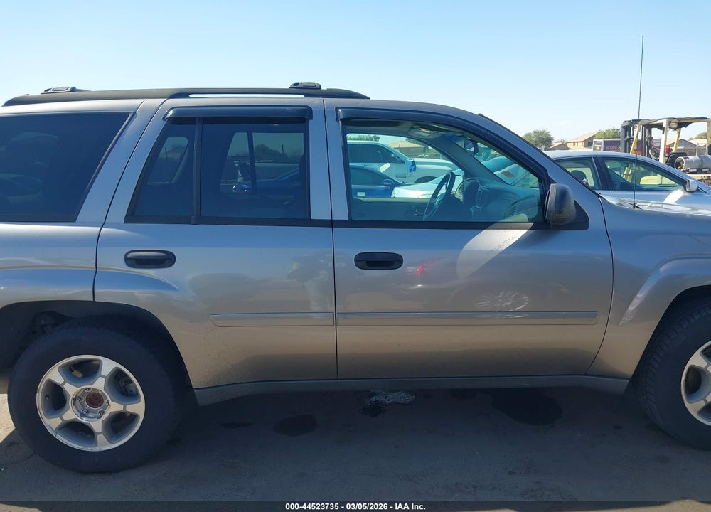 2006 CHEVROLET TRAILBLAZER LS VIN: 1GNDT13SX62332947