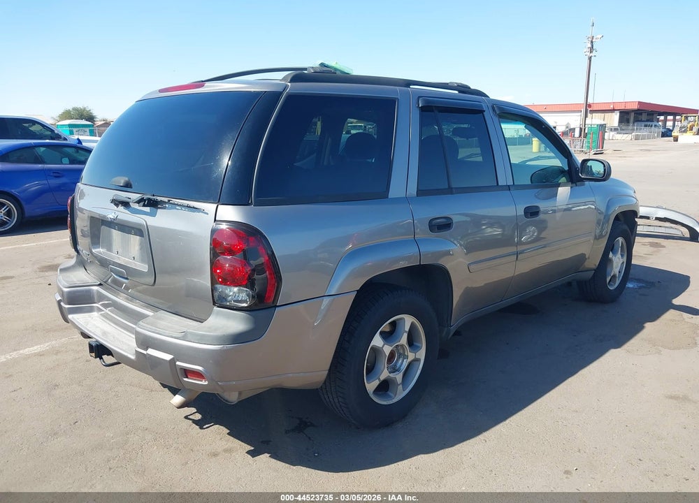 2006 CHEVROLET TRAILBLAZER LS VIN: 1GNDT13SX62332947