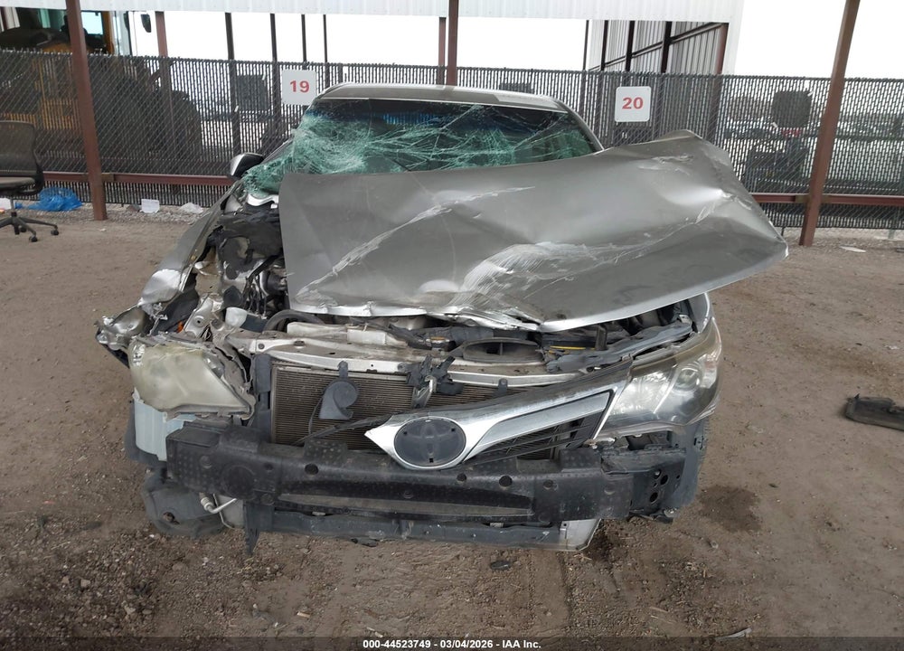 2014 TOYOTA CAMRY LE VIN: 4T4BF1FK0ER398737