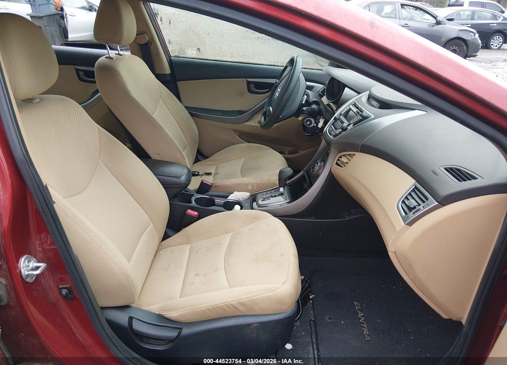 2013 HYUNDAI ELANTRA GLS VIN: 5NPDH4AE8DH232639