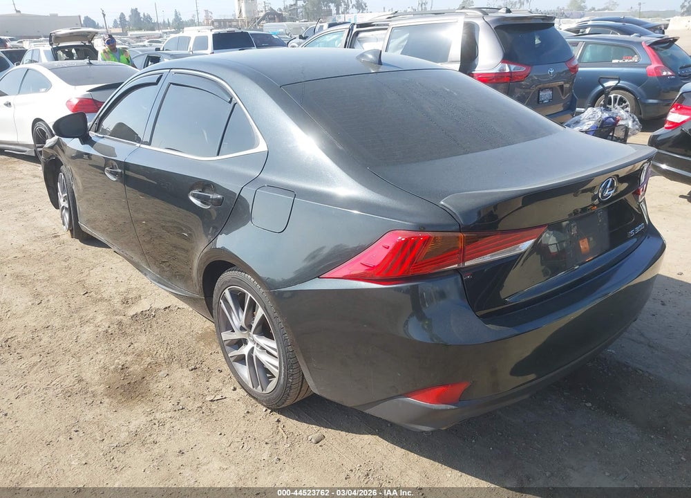 2018 LEXUS IS 300 VIN: JTHBA1D22J5075731