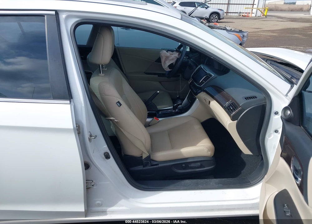 2016 HONDA ACCORD EX-L VIN: 1HGCR2F87GA228725
