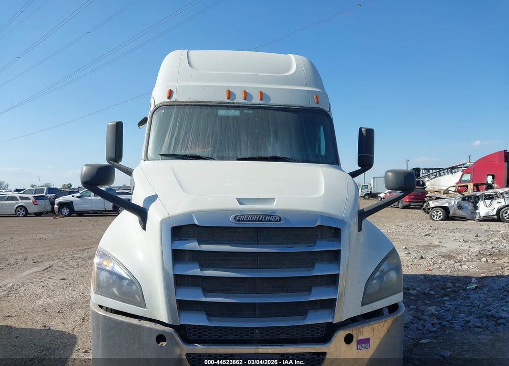 2019 FREIGHTLINER NEW CASCADIA 126 VIN: 3AKJHHDR2KSKJ5205