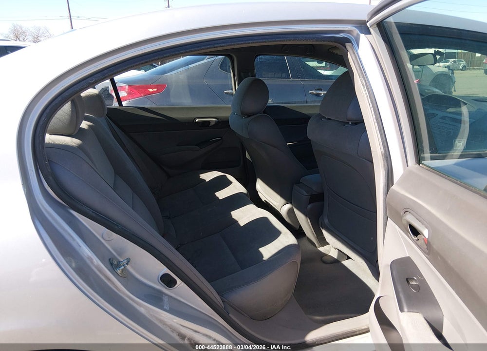 2007 HONDA CIVIC LX VIN: 1HGFA15547L143805