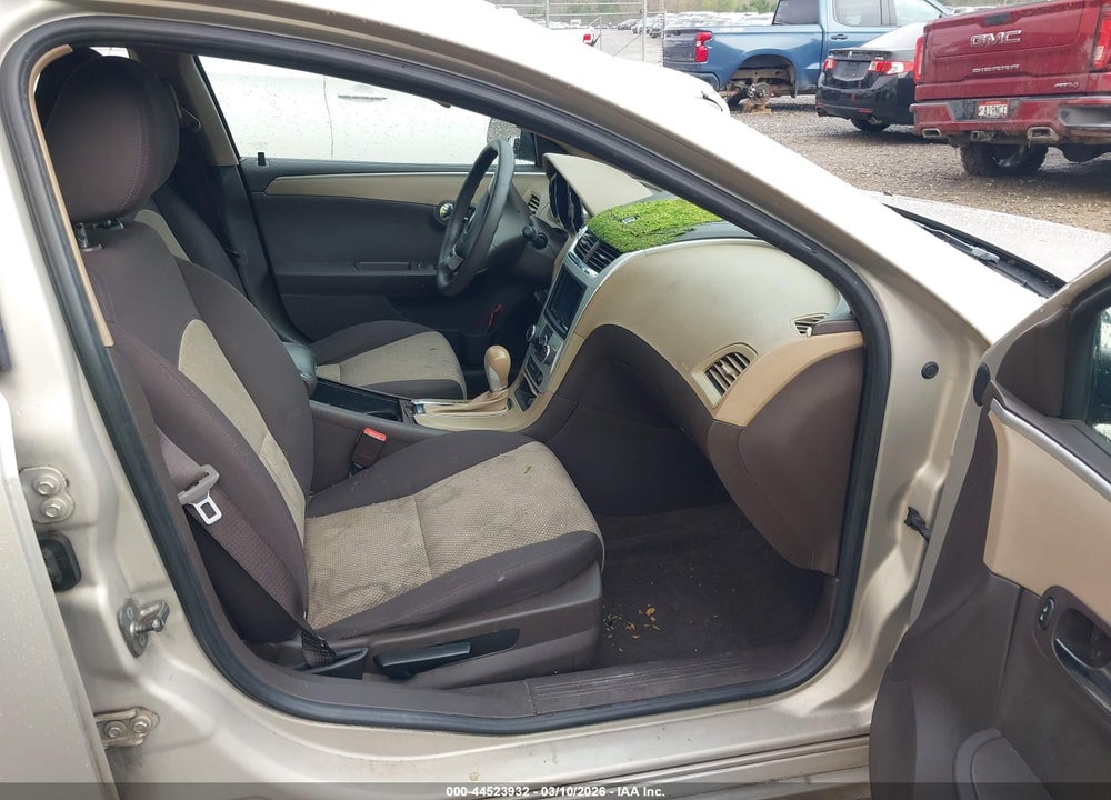 2010 CHEVROLET MALIBU LS VIN: 1G1ZB5EB2AF211989