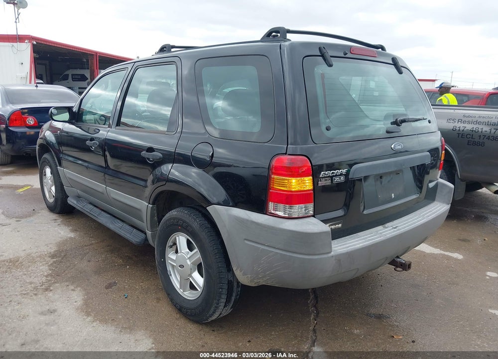 2001 FORD ESCAPE XLS VIN: 1FMCU011X1KB04134