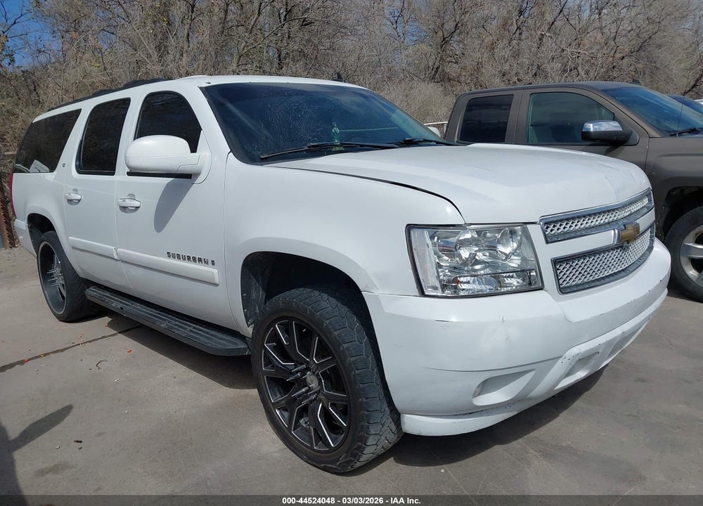 2008 CHEVROLET SUBURBAN 1500 LT VIN: 1GNFC16038R130982
