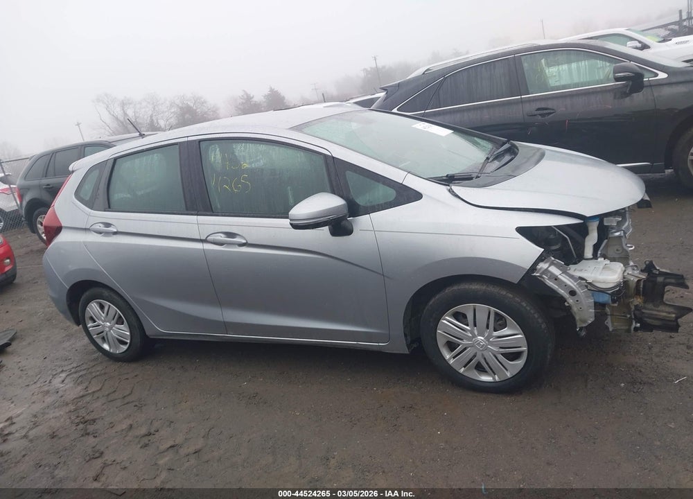 2019 HONDA FIT LX VIN: 3HGGK5H44KM726233