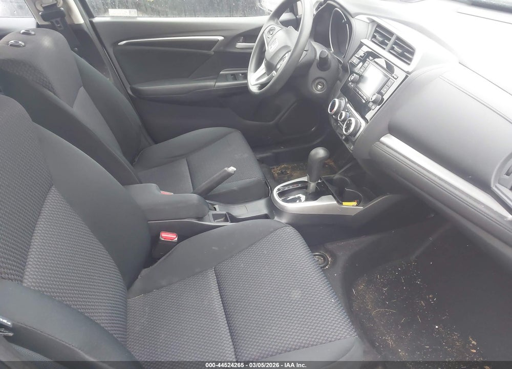 2019 HONDA FIT LX VIN: 3HGGK5H44KM726233