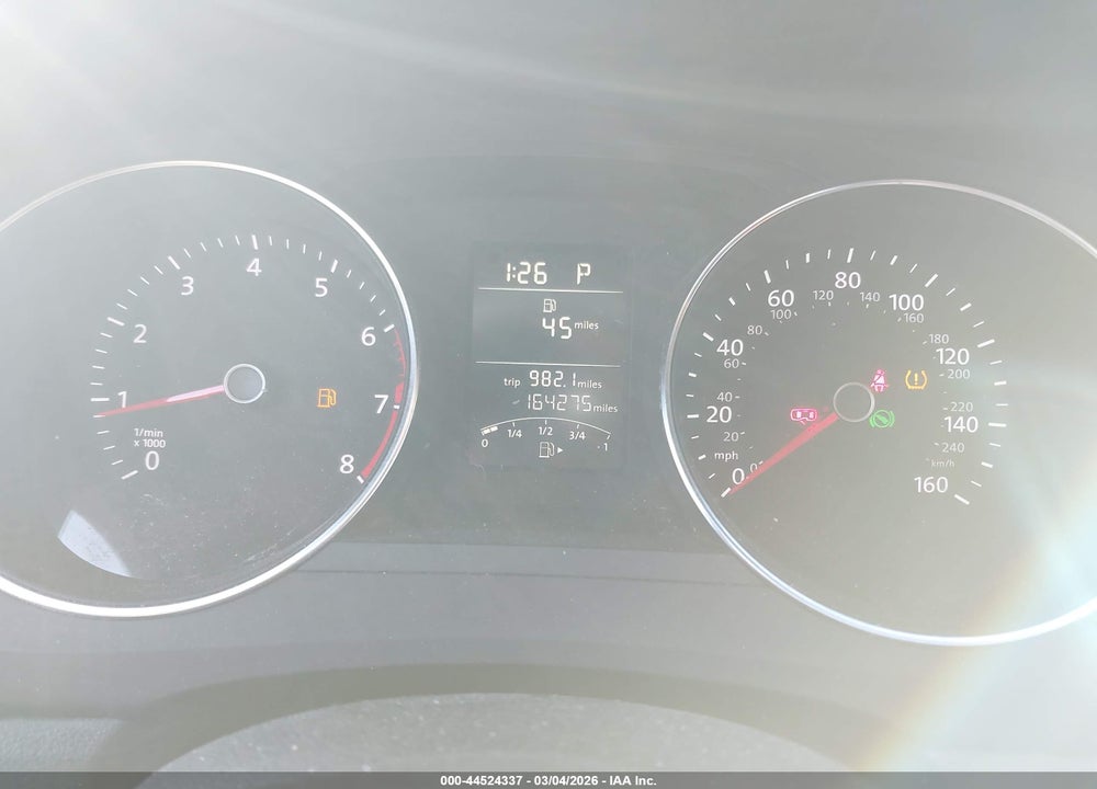 2015 VOLKSWAGEN JETTA 1.8T SE VIN: 3VWD17AJ3FM260975