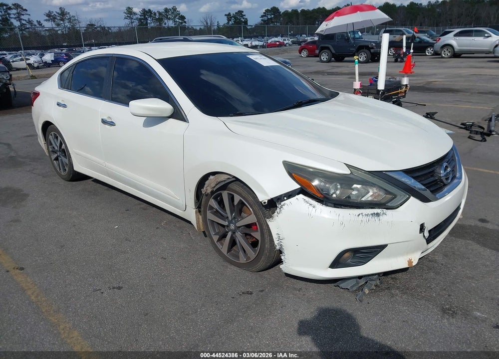 2017 NISSAN ALTIMA 2.5 SR VIN: 1N4AL3AP3HN316618