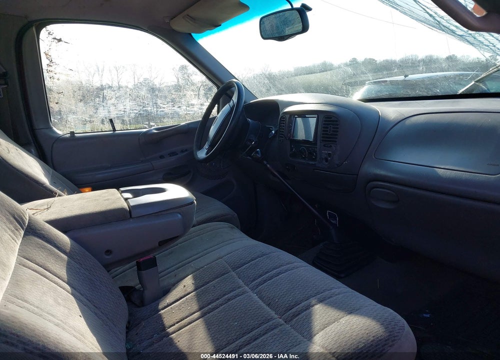 1998 FORD F-150 LARIAT/XL VIN: 2FTZF0762WCA52490