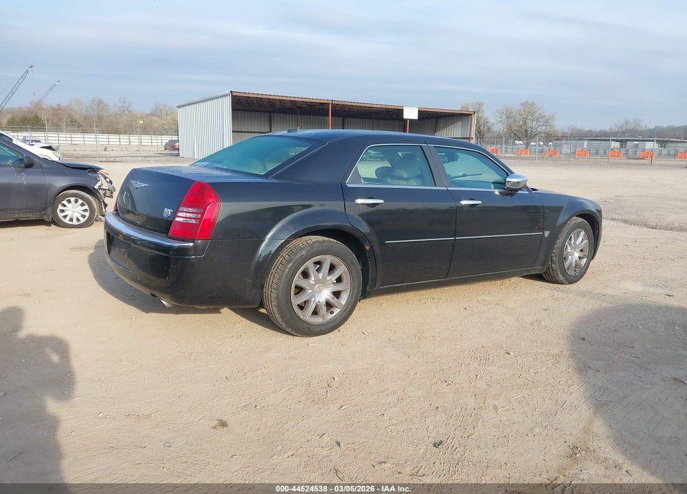 2007 CHRYSLER 300C VIN: 2C3KA63H47H808226
