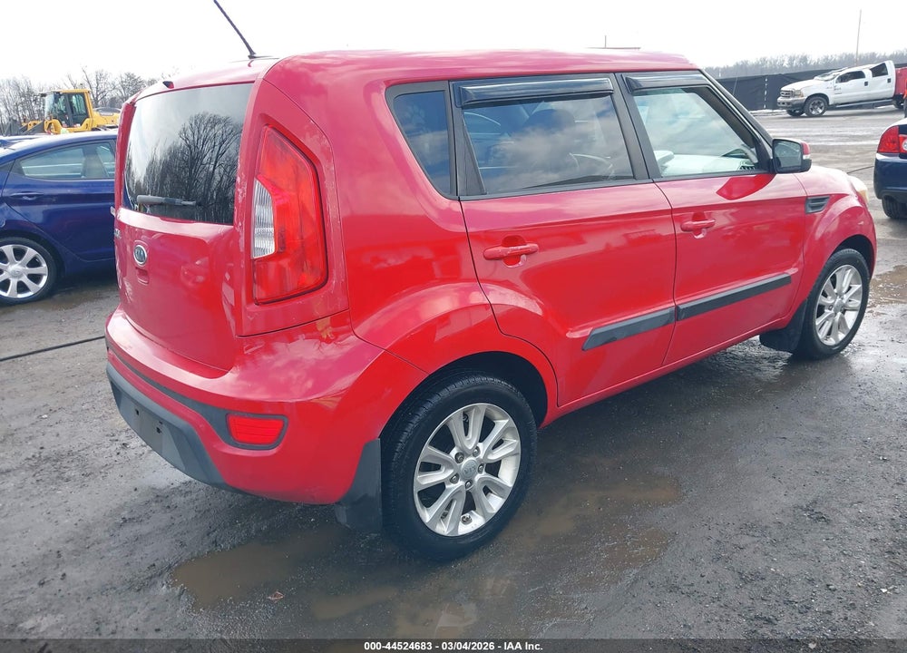 2012 KIA SOUL + VIN: KNDJT2A69C7425190