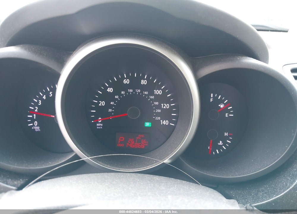 2012 KIA SOUL + VIN: KNDJT2A69C7425190