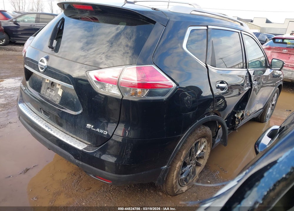 2015 NISSAN ROGUE SL VIN: 5N1AT2MV5FC815990