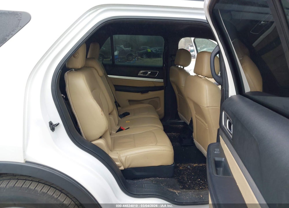 2017 FORD EXPLORER XLT VIN: 1FM5K7D86HGD77388