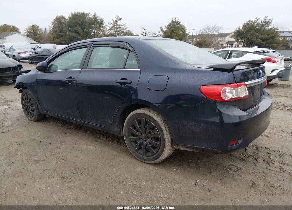 2013 TOYOTA COROLLA LE VIN: 2T1BU4EE7DC958878