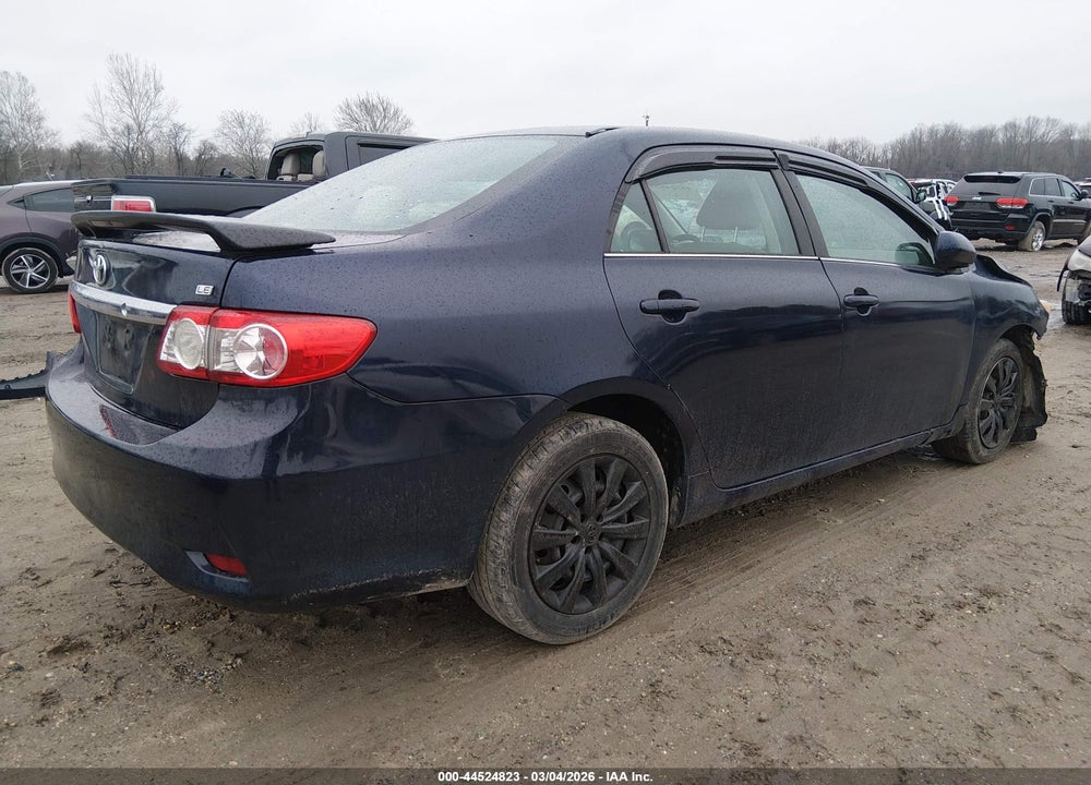 2013 TOYOTA COROLLA LE VIN: 2T1BU4EE7DC958878