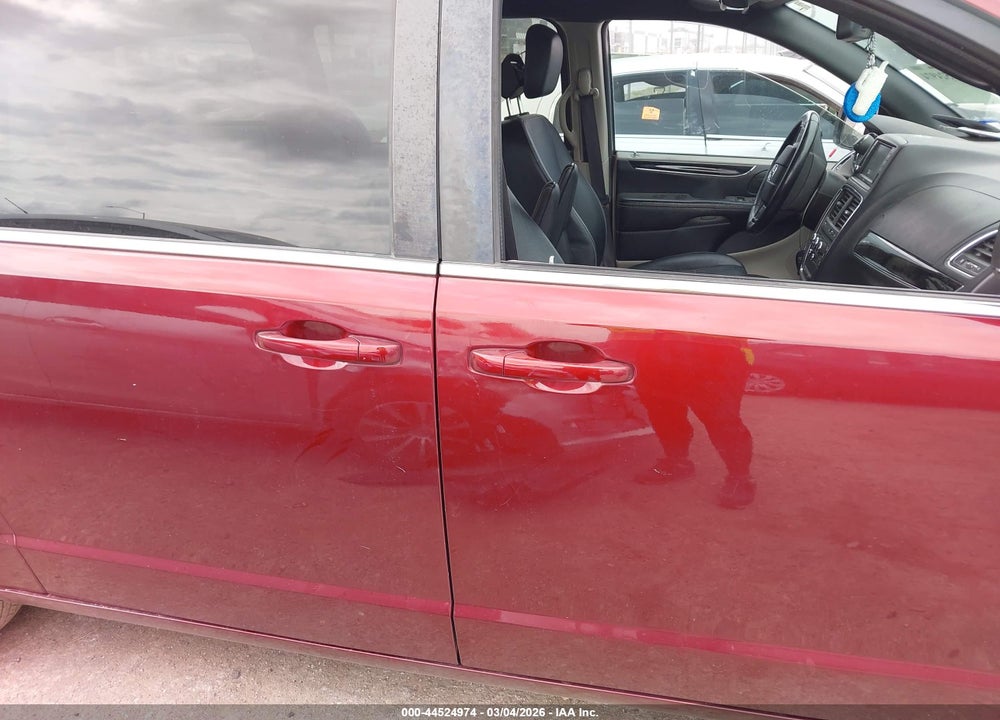 2019 DODGE GRAND CARAVAN SXT VIN: 2C4RDGCG4KR761720