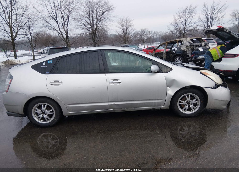 2005 TOYOTA PRIUS VIN: JTDKB20U953016902