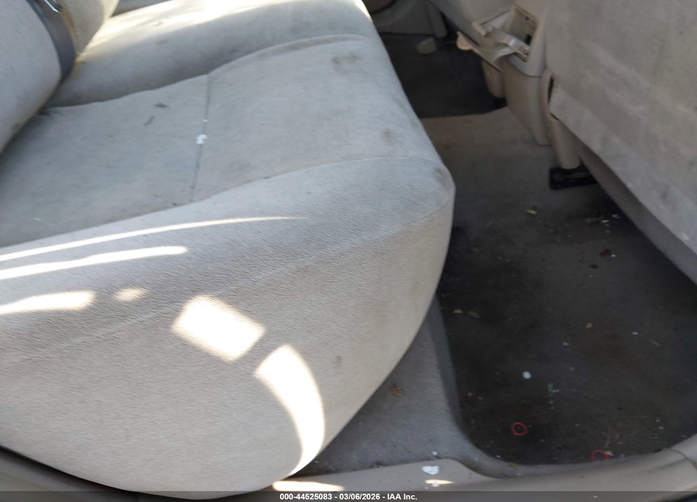 2004 TOYOTA COROLLA CE VIN: JTDBR32E742017316