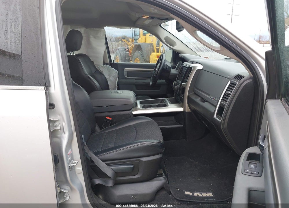 2019 RAM 1500 CLASSIC LONE STAR SILVER  4X4 5'7 BOX VIN: 1C6RR7LTXKS588659