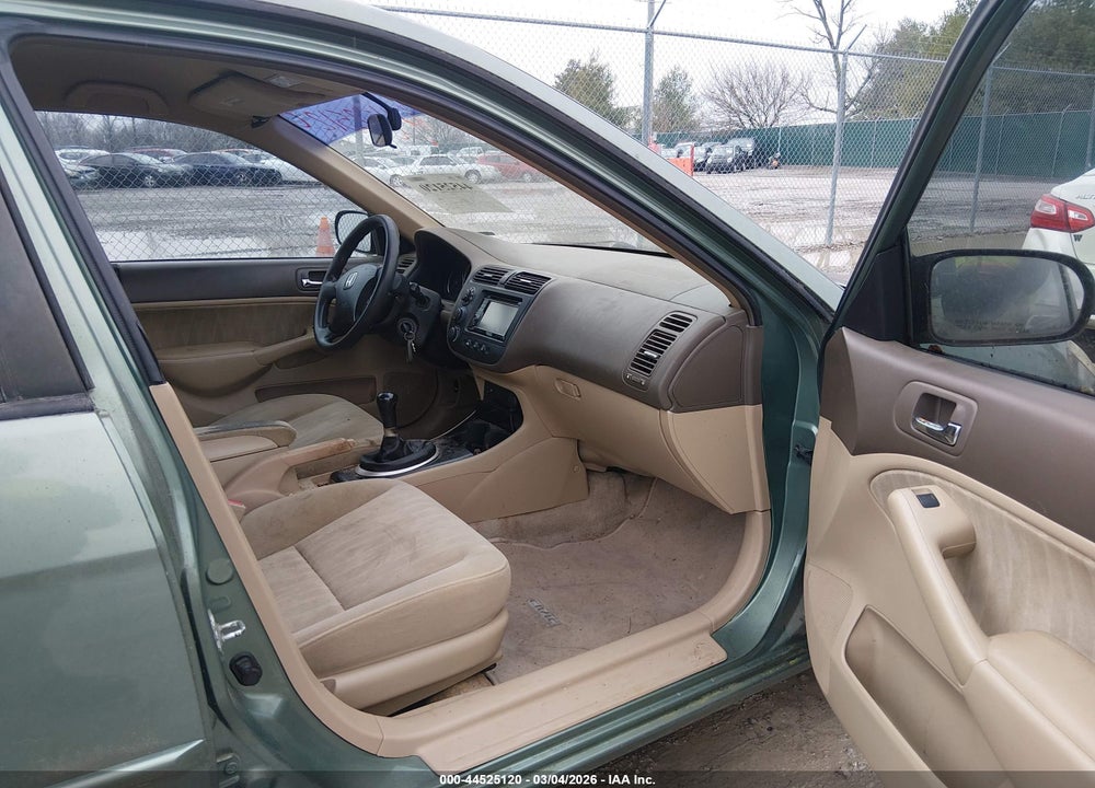 2004 HONDA CIVIC LX VIN: 2HGES15524H604226