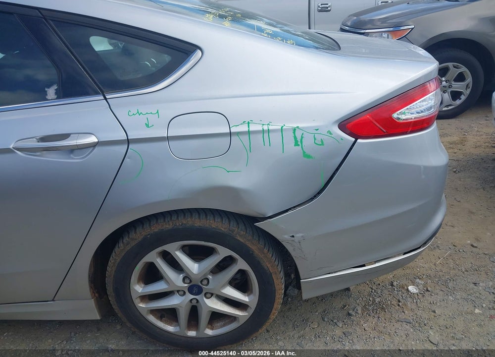 2015 FORD FUSION SE VIN: 3FA6P0H75FR238447
