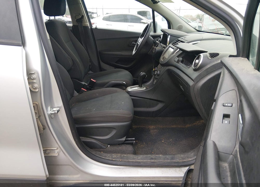 2015 CHEVROLET TRAX 1LS VIN: KL7CJKSB5FB169025
