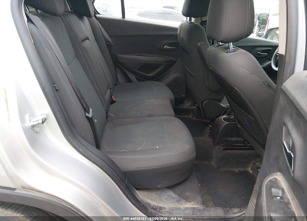2015 CHEVROLET TRAX 1LS VIN: KL7CJKSB5FB169025