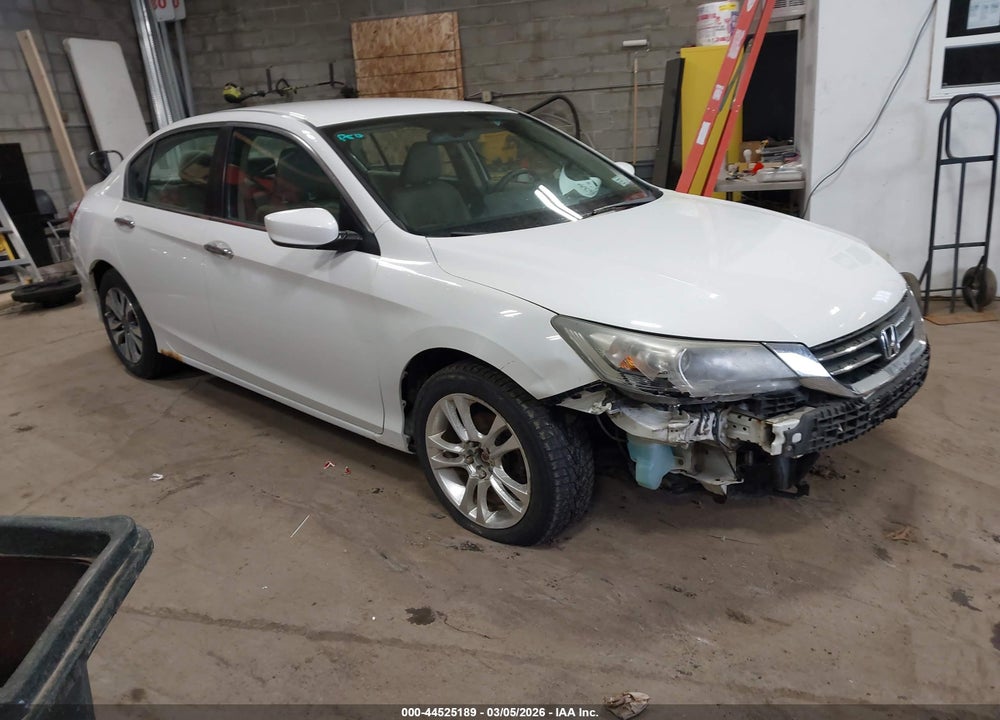 2014 HONDA ACCORD LX VIN: 1HGCR2F32EA182528