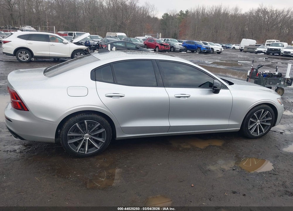 2022 VOLVO S60 B5 MOMENTUM VIN: 7JRL12TZ9NG162712