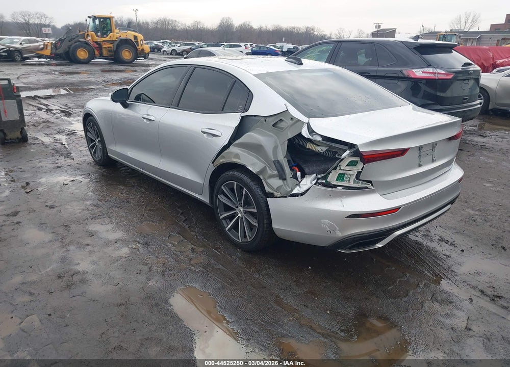 2022 VOLVO S60 B5 MOMENTUM VIN: 7JRL12TZ9NG162712