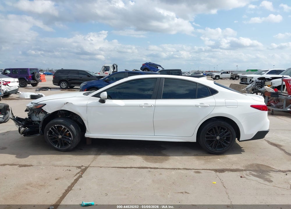 2025 TOYOTA CAMRY SE VIN: 4T1DAACK1SU034568
