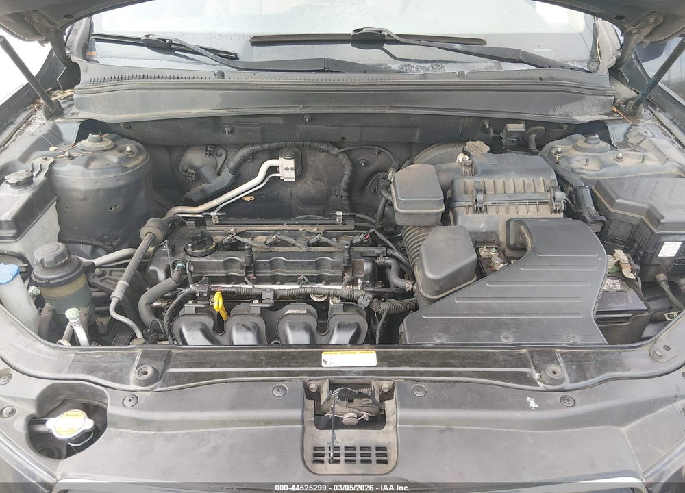 2010 HYUNDAI SANTA FE GLS VIN: 5NMSG3AB4AH394058