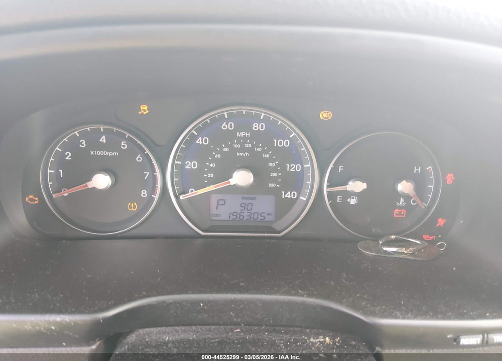 2010 HYUNDAI SANTA FE GLS VIN: 5NMSG3AB4AH394058