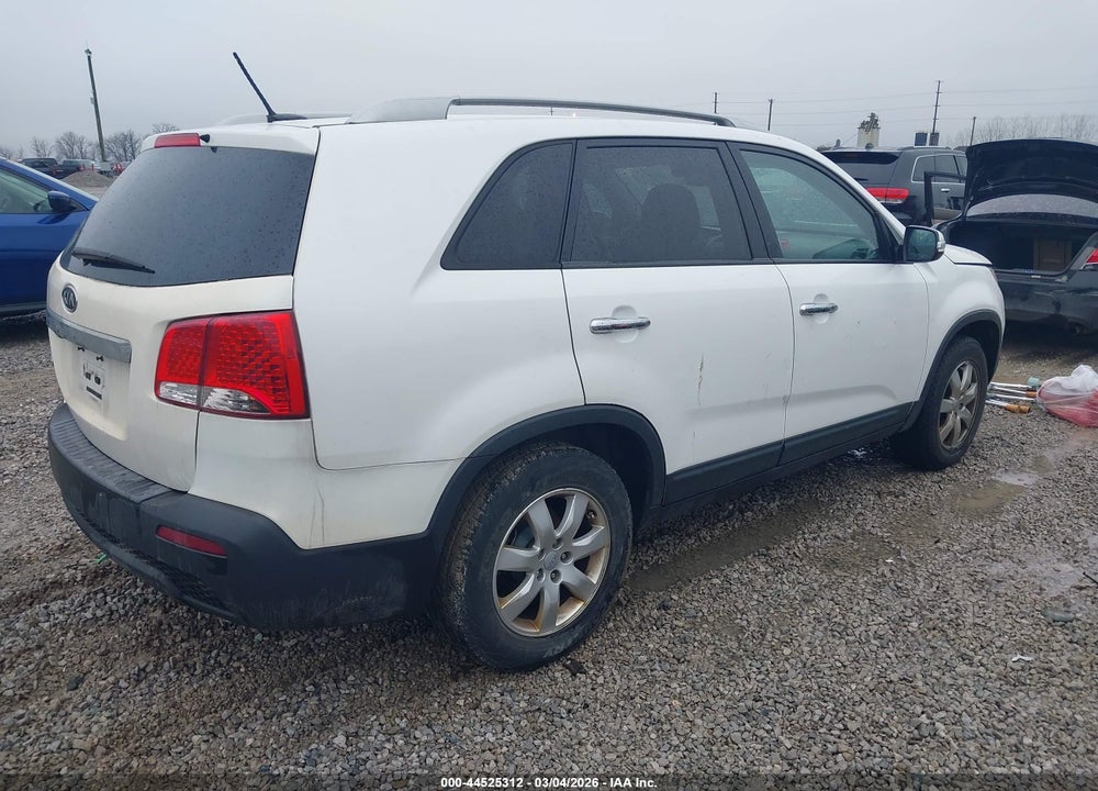 2012 KIA SORENTO LX VIN: 5XYKT3A64CG289774